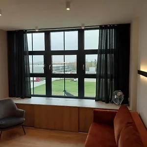 https://kp-apartament-hydral-park.hotelswroclaw.com